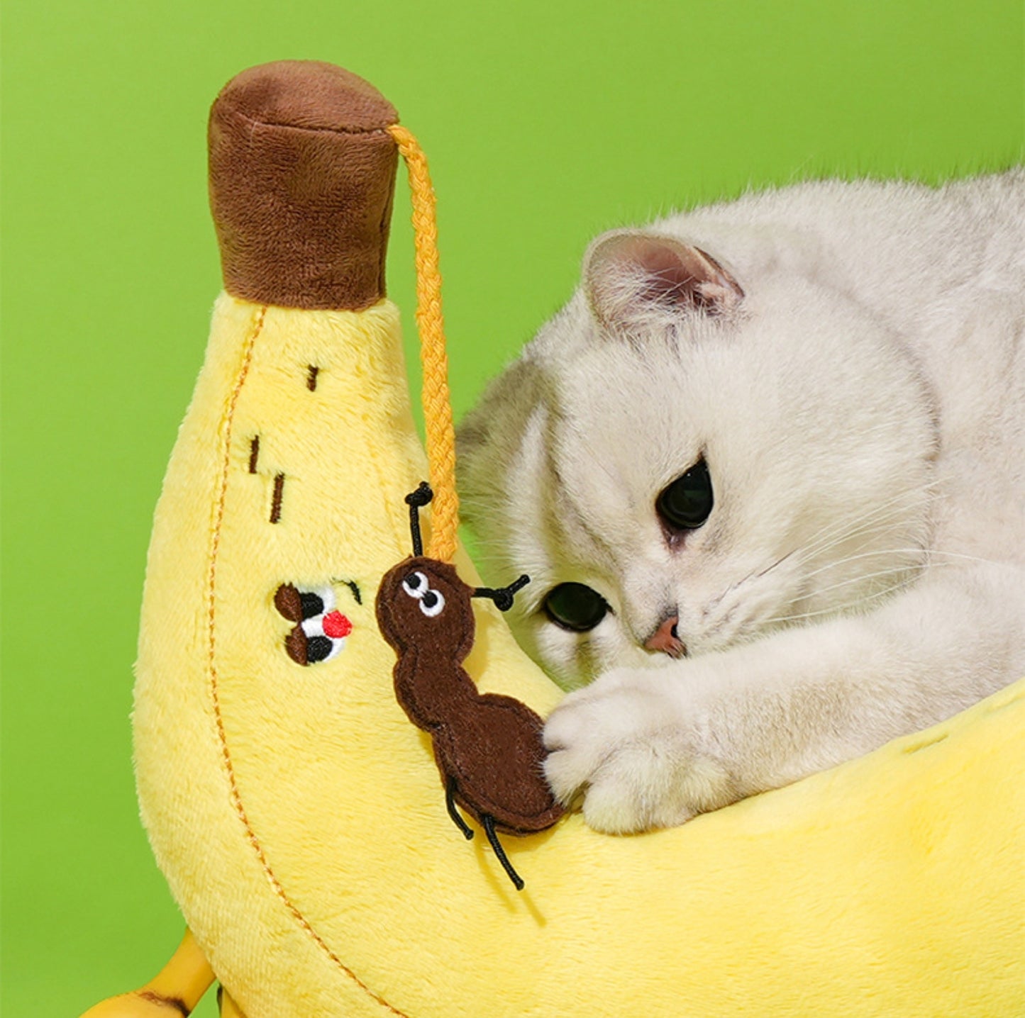 ZeZe Banana Style Pet Pillow Toy – Soft Cuddly Kicker