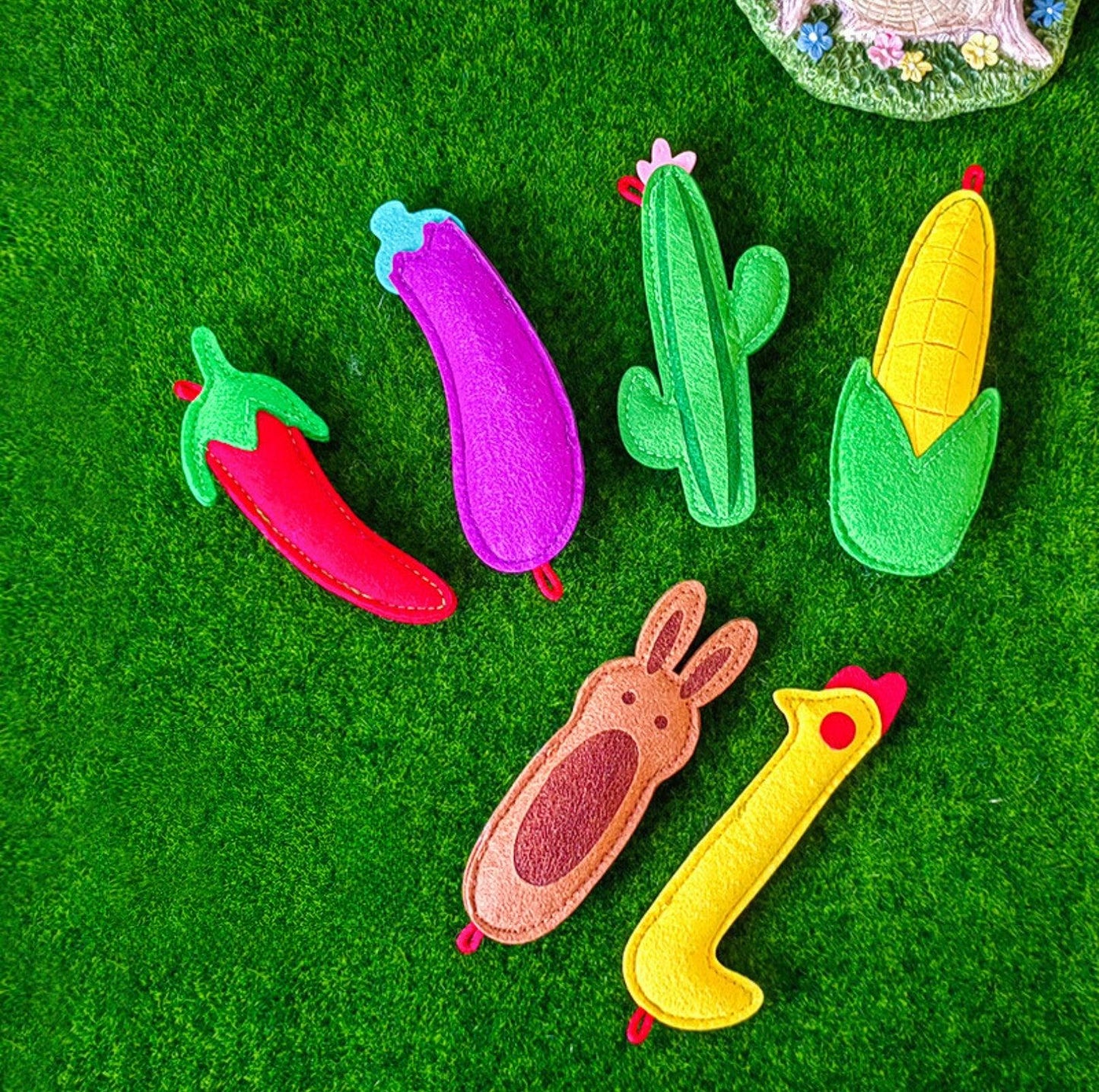 Cartoon Felt Catnip Cat Toy - The Ultimate Stress Relief Toy for Cats