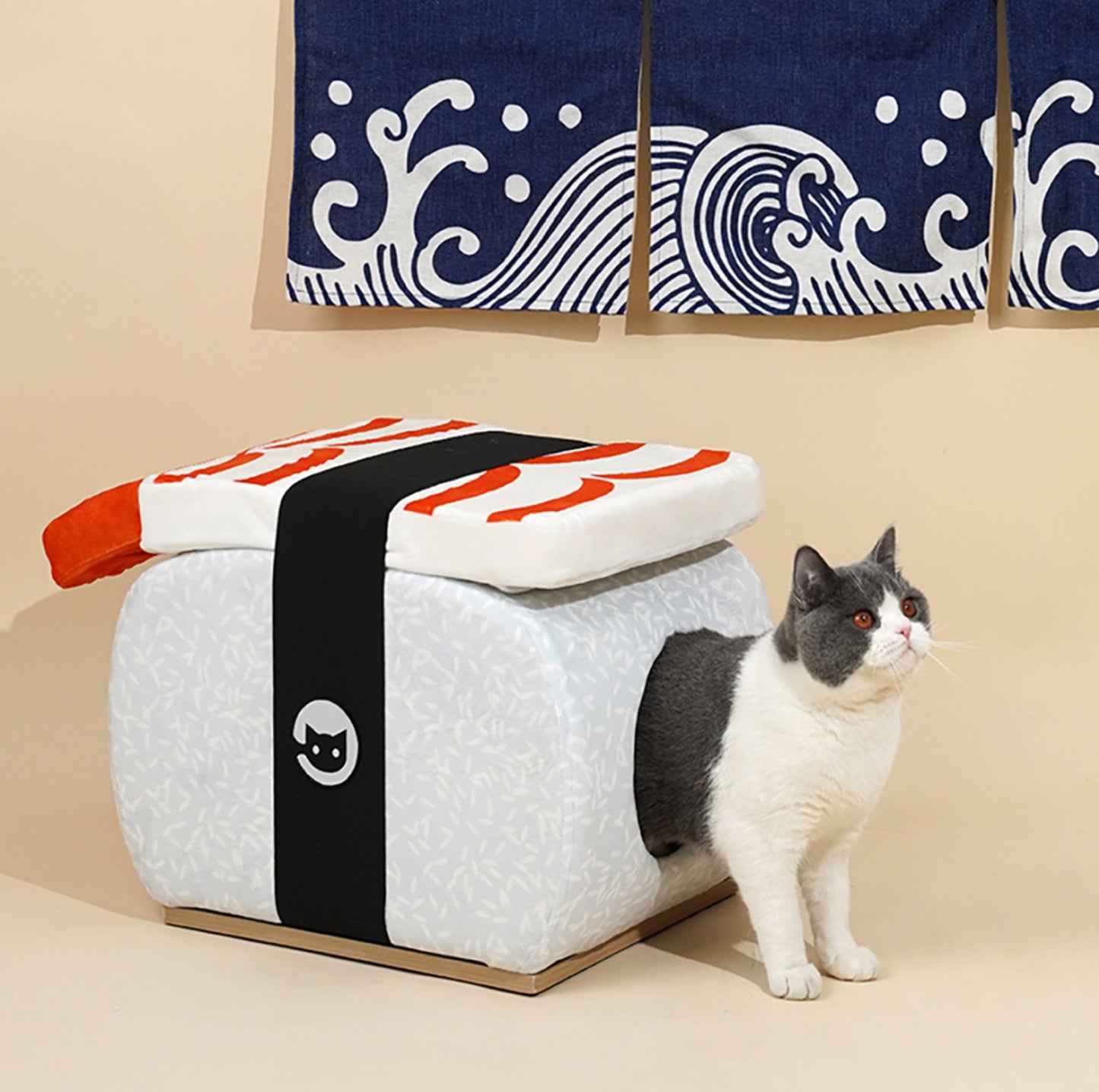 ZeZe Sushi-shaped Multi-functional Chair and Cat Bed