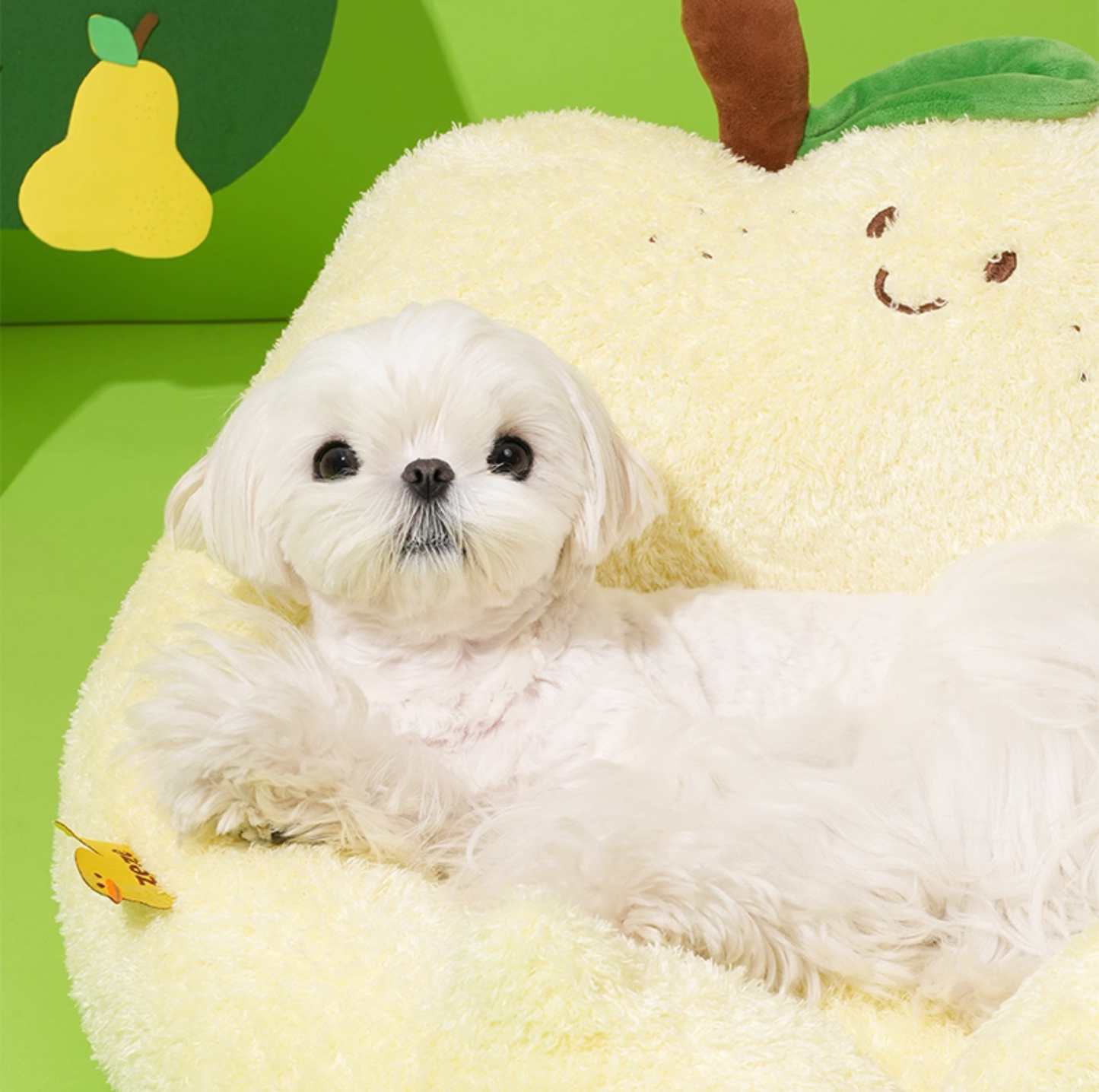 ZeZe Pear Plush Pet Bed