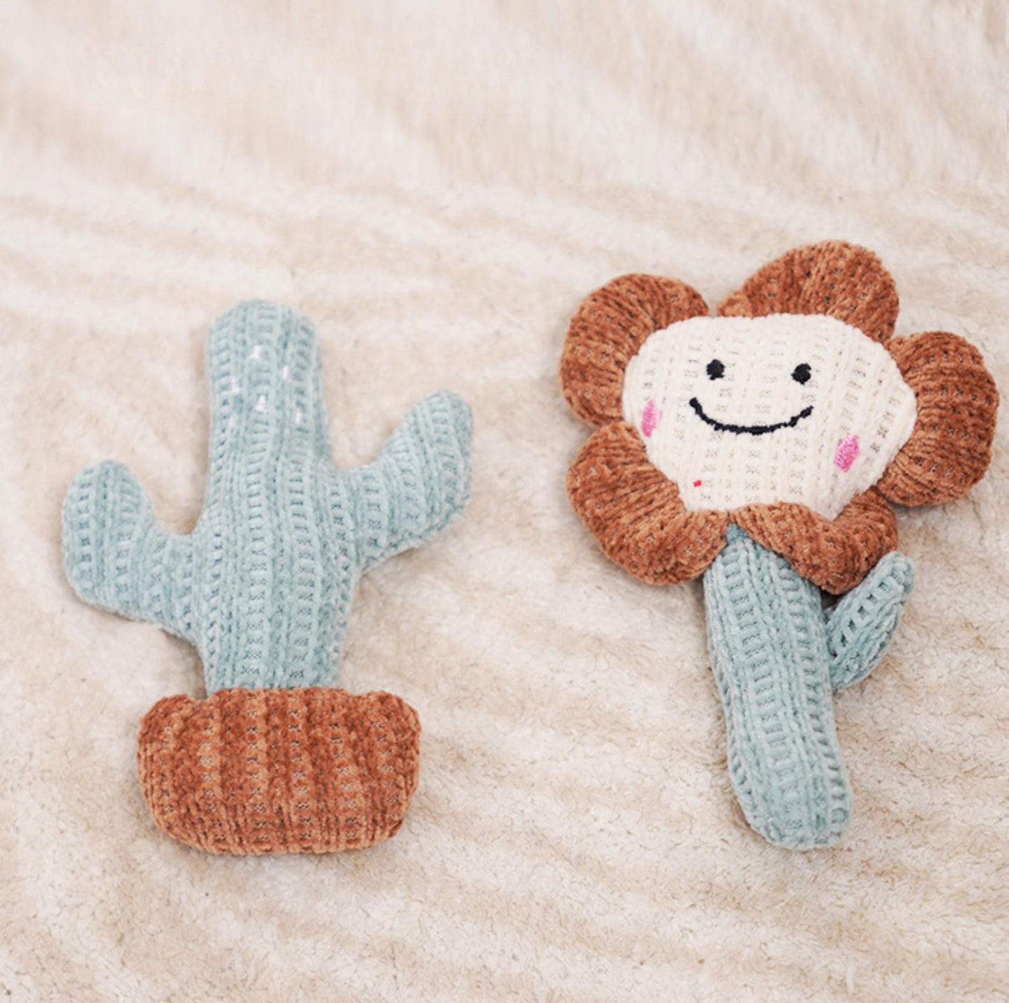 Eco-friendly Woven Yarn Catnip Toys - {{product.type}} - PawPawUp