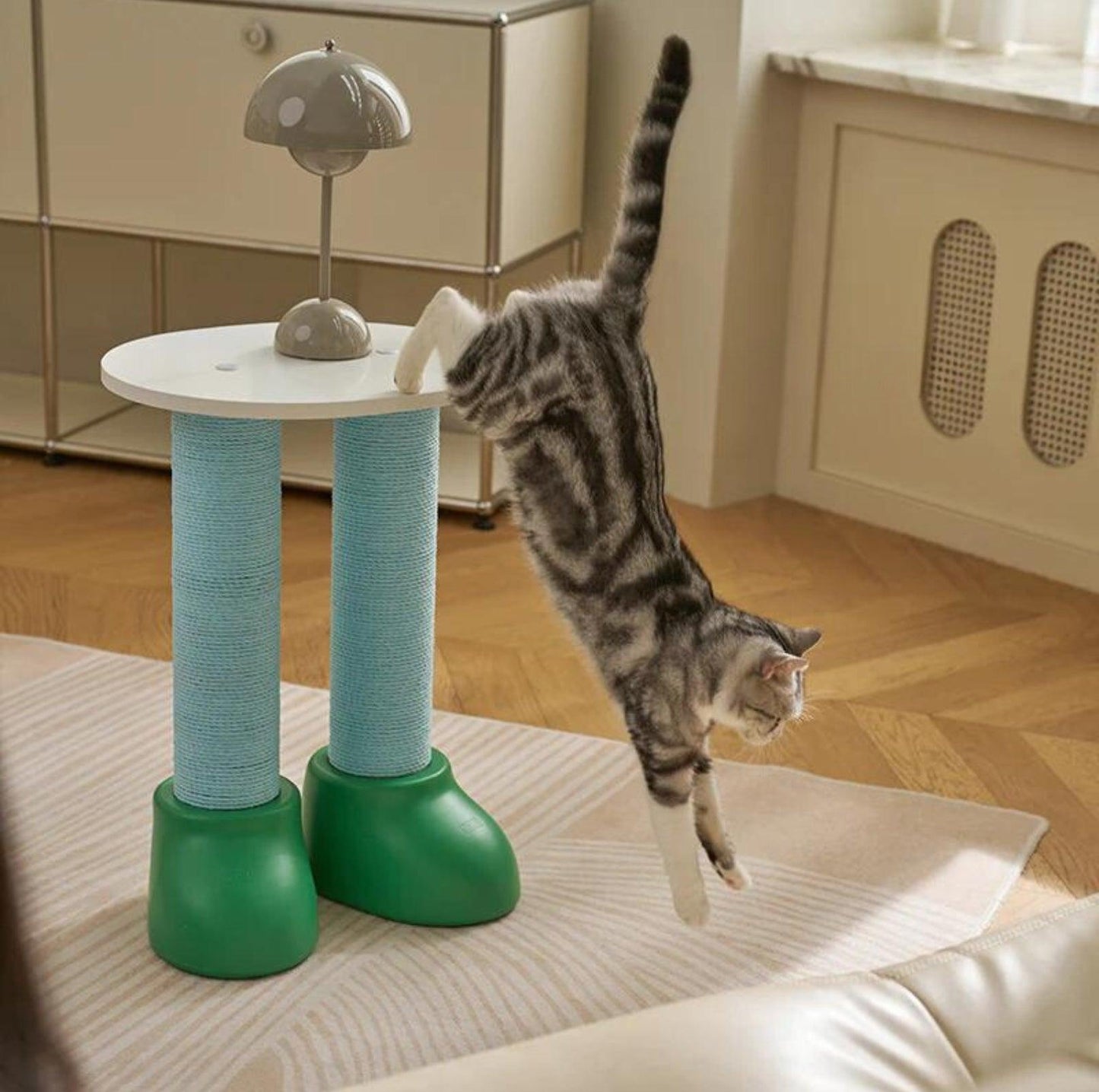 MAKESURE 3-in-1 Cat Scratcher, Bed, and Side Table - Stylish Feline Furniture - {{product.type}} - PawPawUp