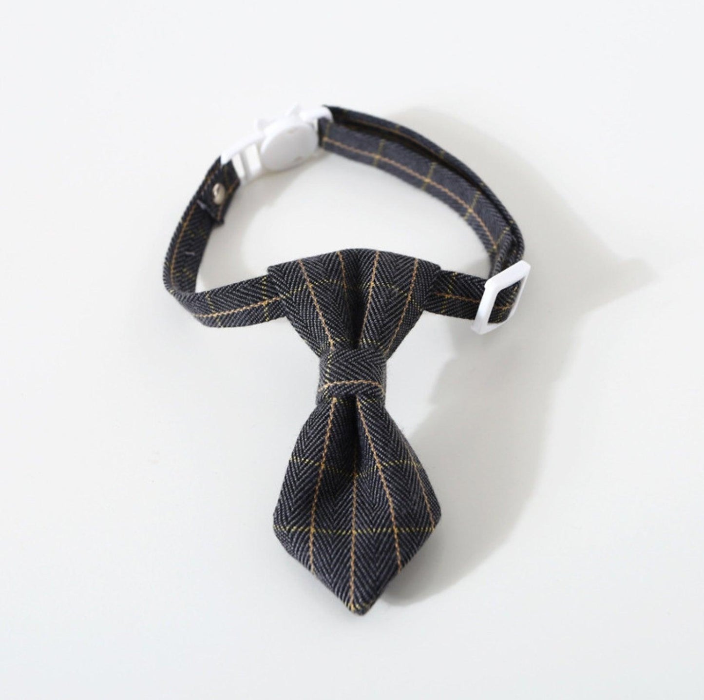 Pet Adjustable Bow/Tie Collar with Plaid Pattern - {{product.type}} - PawPawUp