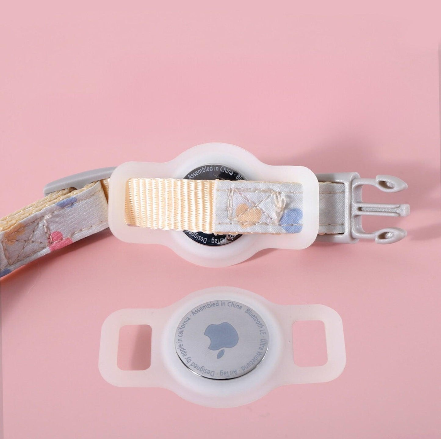 Silicone AirTag Collar Accessory for Pet Safety & Tracking - {{product.type}} - PawPawUp