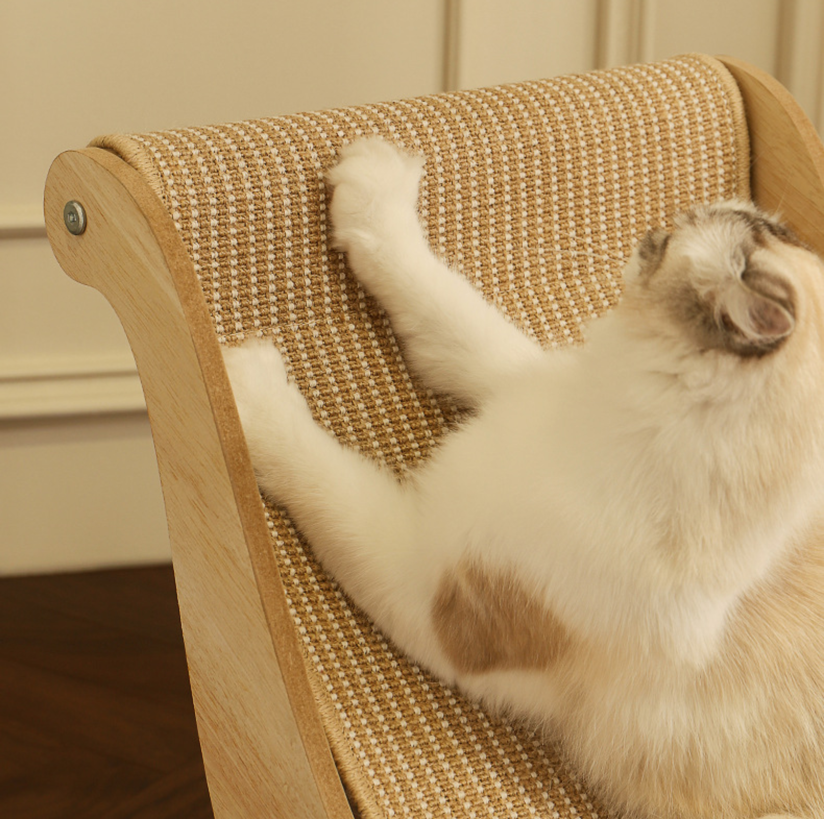 Sisal Lounge Chair for Cats – Scratcher & Sofa in One - {{product.type}} - PawPawUp