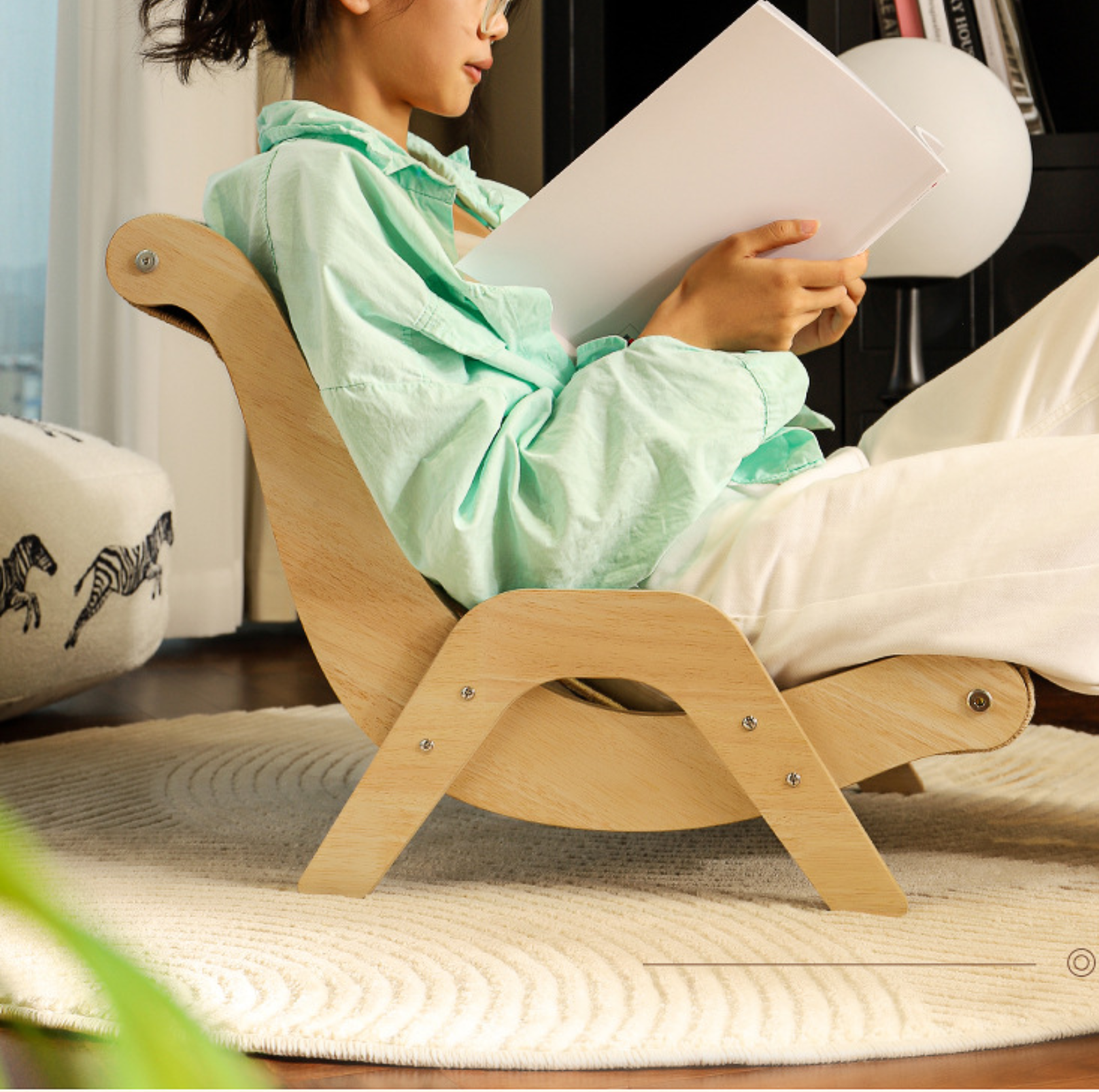 Sisal Lounge Chair for Cats – Scratcher & Sofa in One - {{product.type}} - PawPawUp