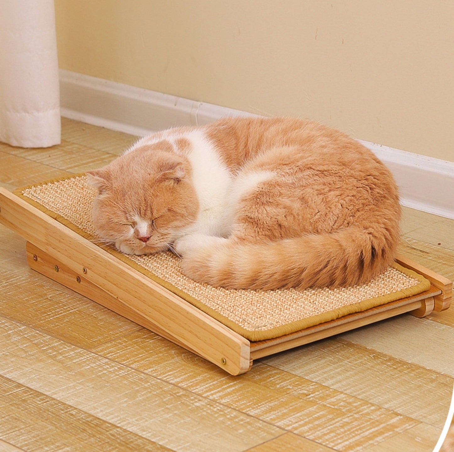 Vertical Sisal Cat Scratching Stand - {{product.type}} - PawPawUp