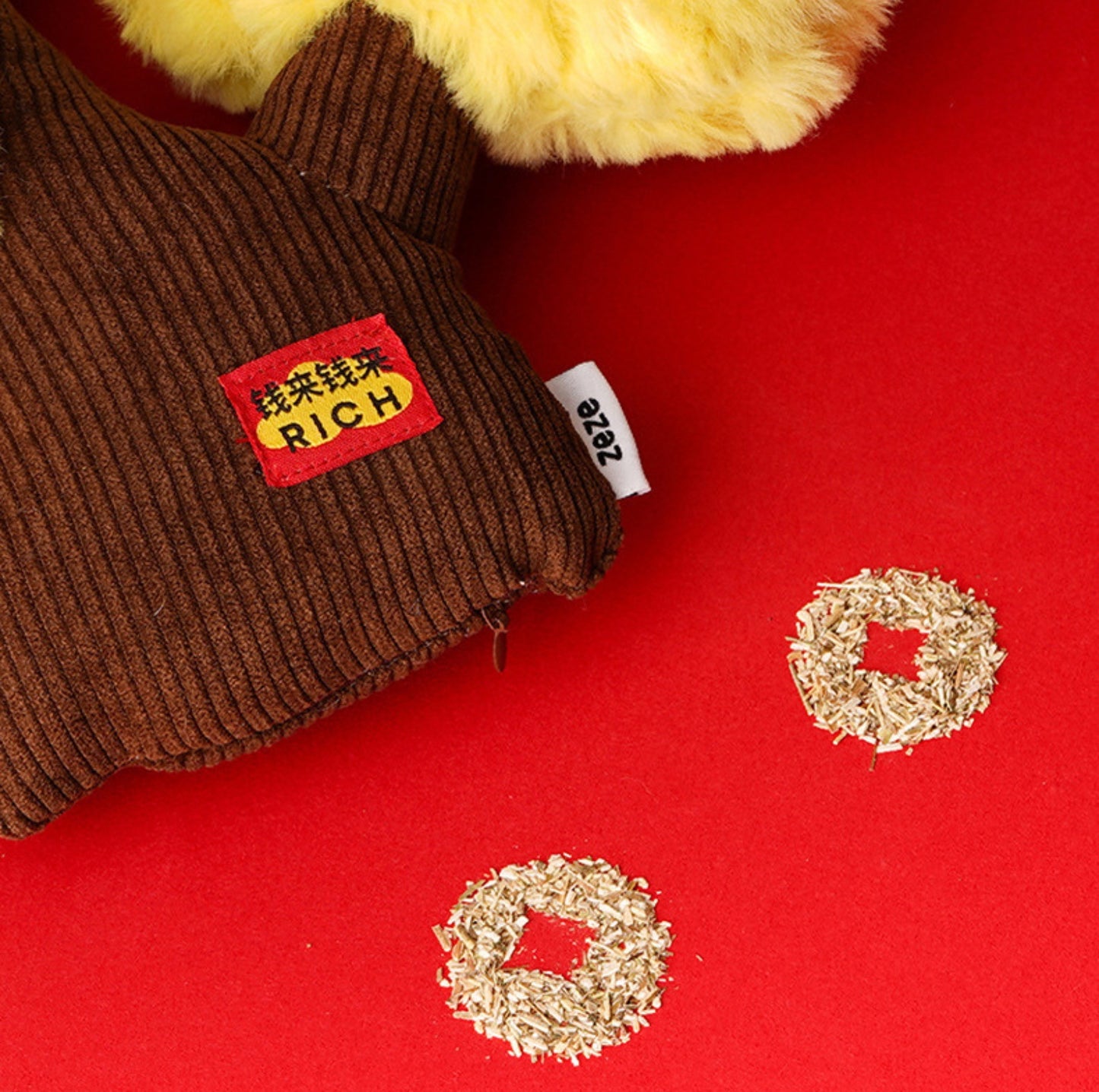 Zeze Golden Pine Catnip Toy - {{product.type}} - PawPawUp