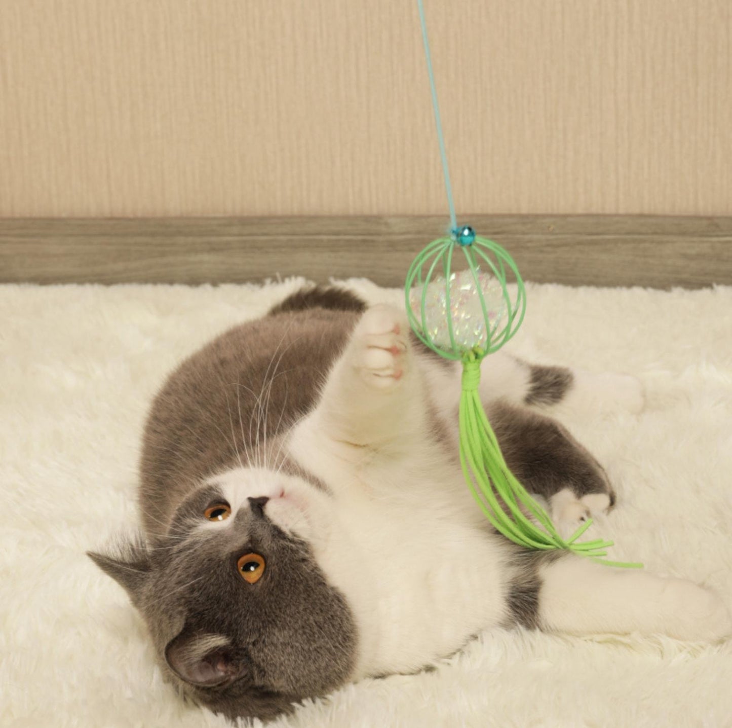 Suede Tasseled Lantern-Styled Cat Stick Cat Toys