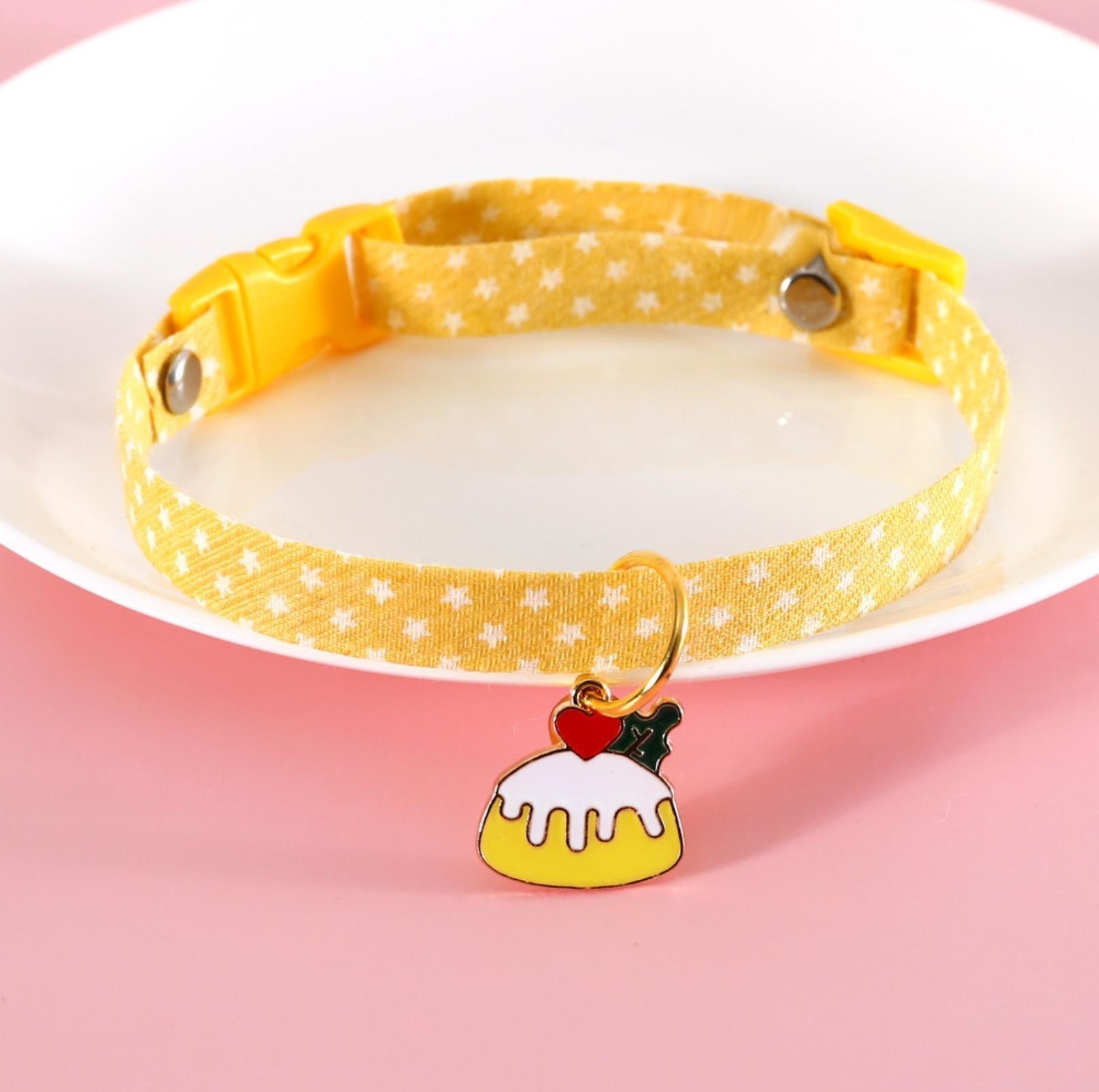 Adjustable Pet Collar with Lovely Charm and Copper Bell for Cats and Small Dogs - {{product.type}} - PawPawUp