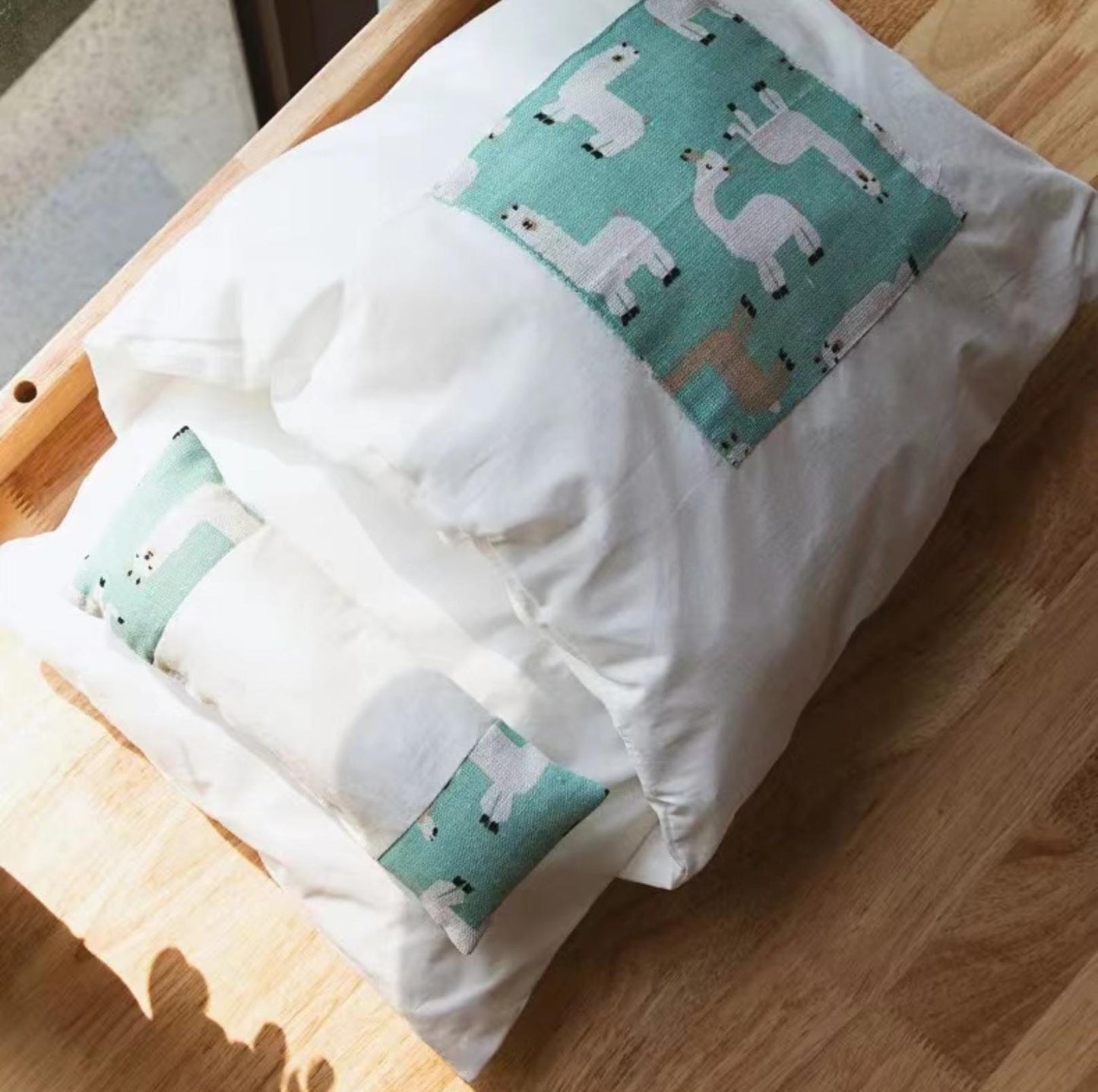 Japanese Style Sleeping Bag Cat Bed - {{product.type}} - PawPawUp