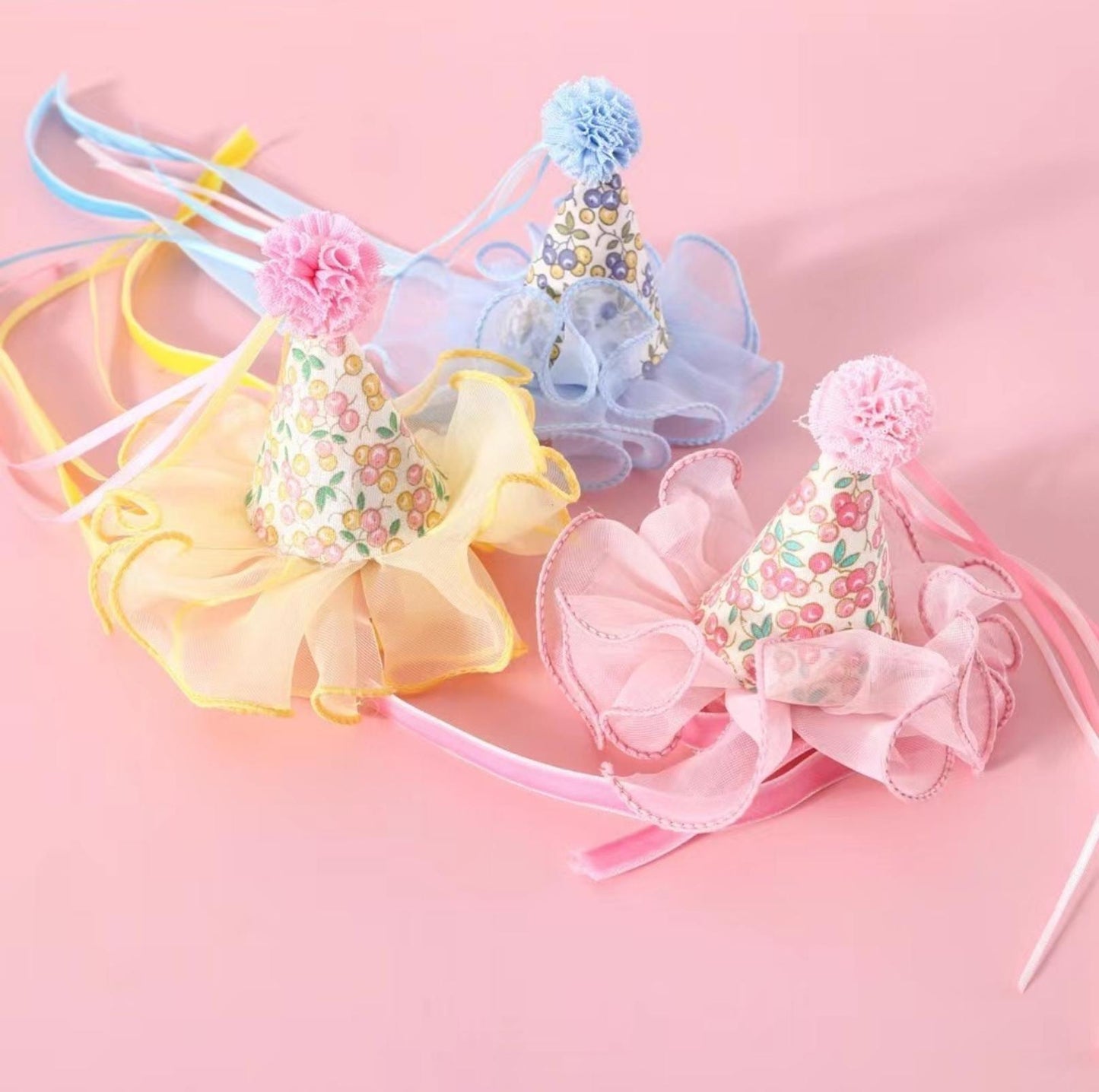 Floral Mesh Lace Accessory Set: Pet Birthday Hat & Bow Tie Combo - {{product.type}} - PawPawUp