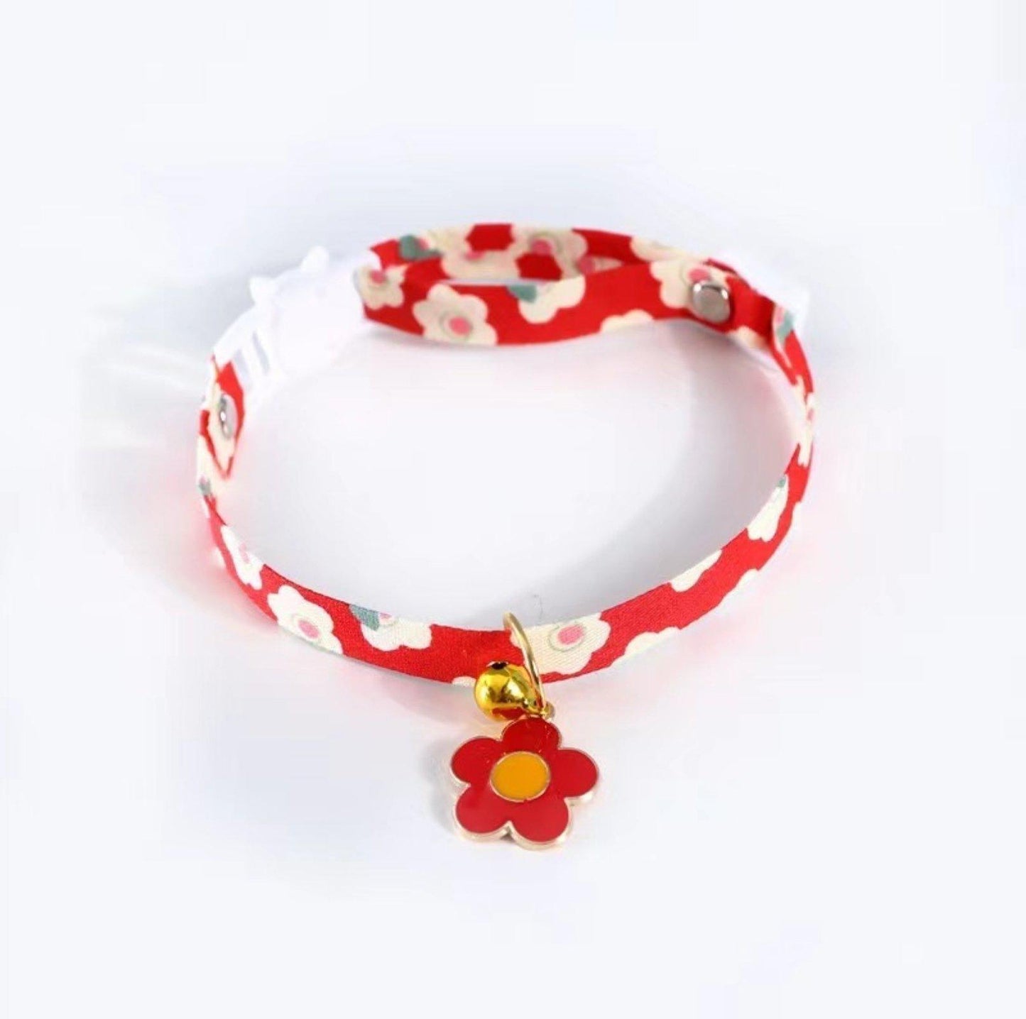 Flower Series Pendant Style Adjustable Pet Collar - {{product.type}} - PawPawUp