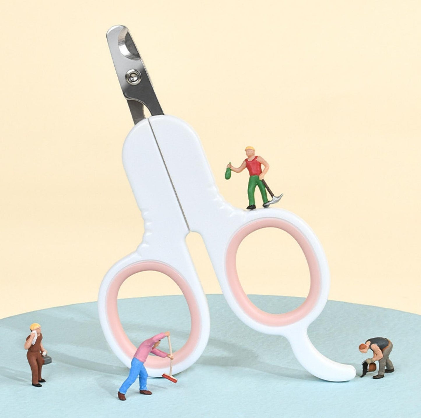 Pakeway "Q" Shape Pet Nail Clippers - {{product.type}} - PawPawUp