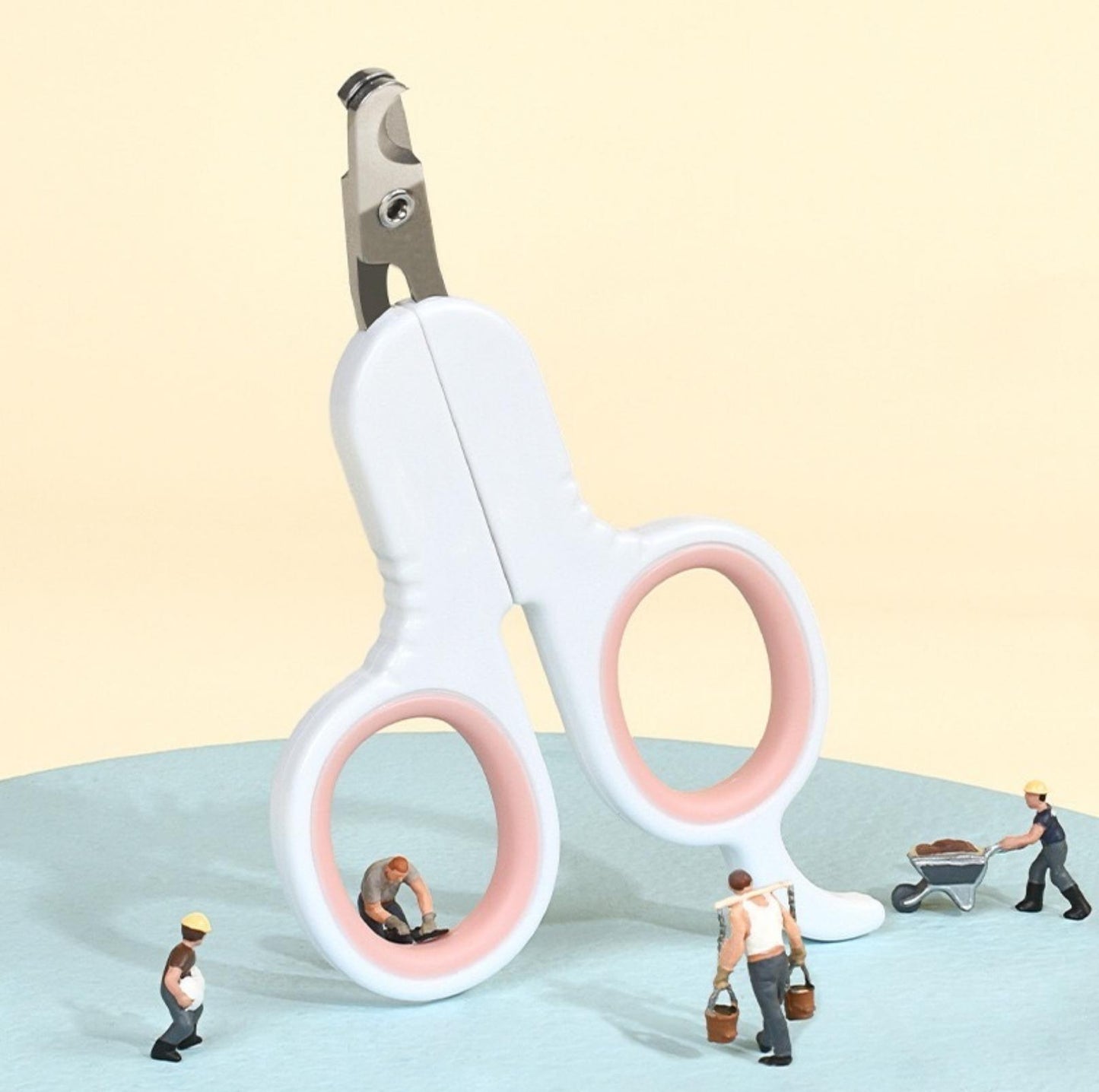 Pakeway "Q" Shape Pet Nail Clippers - {{product.type}} - PawPawUp