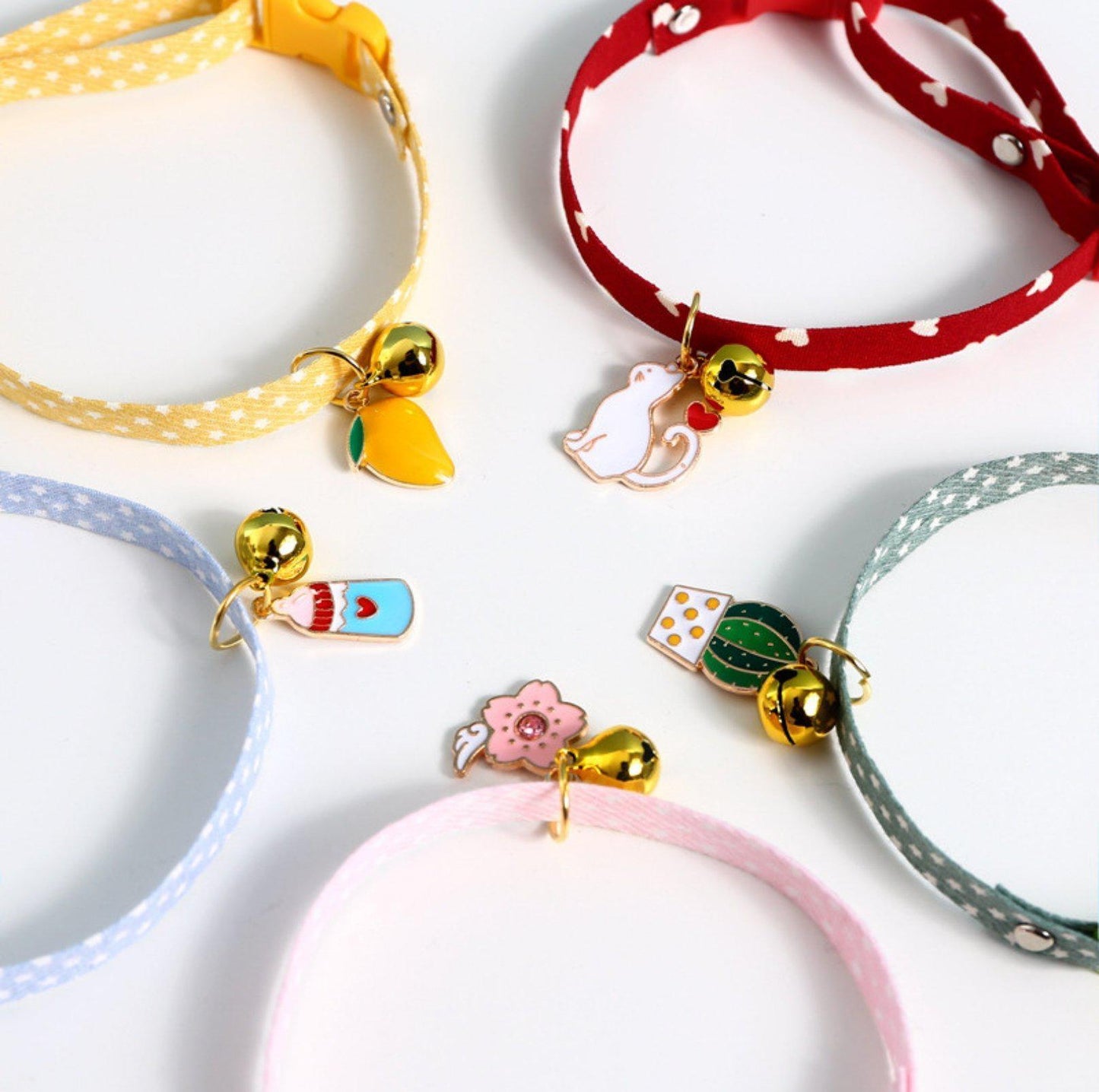 Pendant Style Adjustable Pet Collar - {{product.type}} - PawPawUp