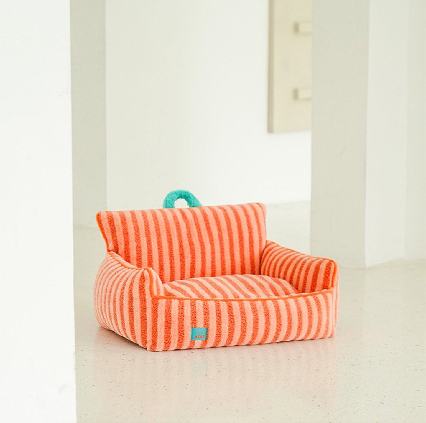 ZeZe Striped Style All Season Pet Sofa Cat Bed Dog Bed - {{product.type}} - PawPawUp