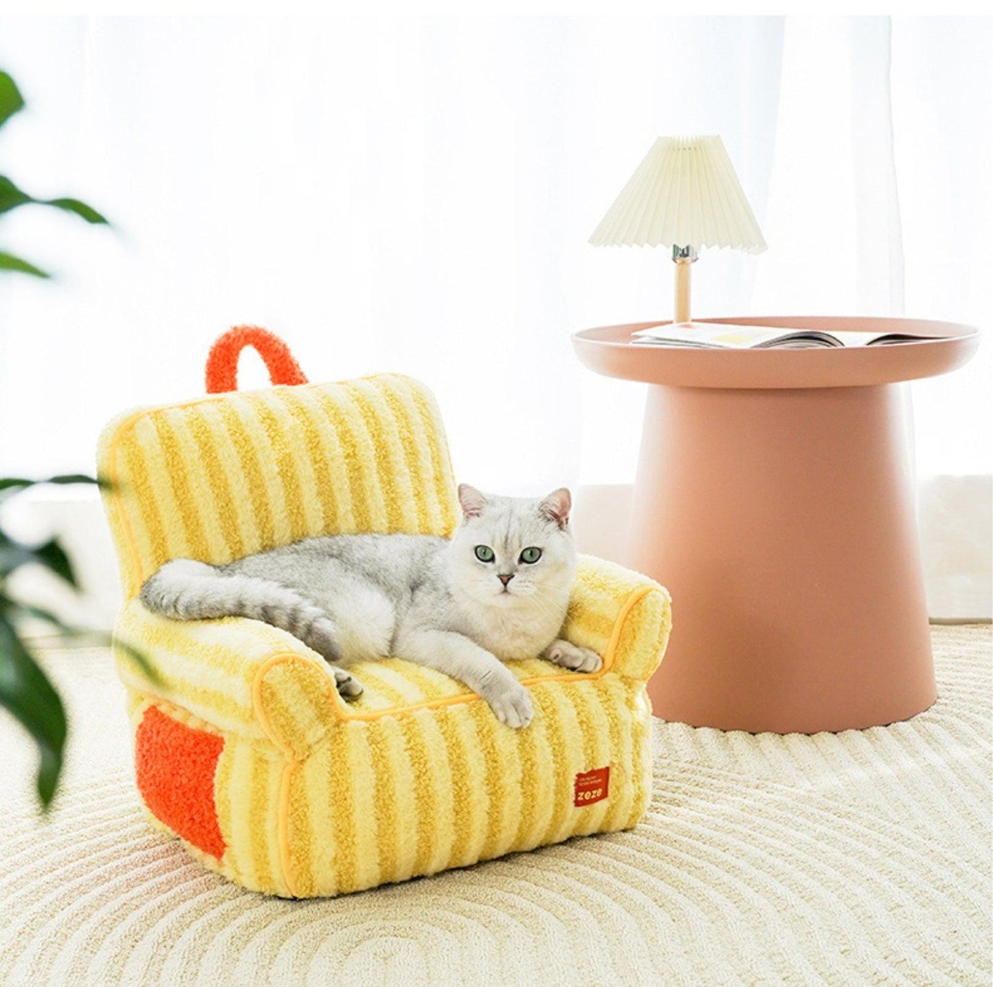 ZeZe Striped Style All Season Pet Sofa Cat Bed Dog Bed - {{product.type}} - PawPawUp