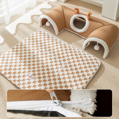 Reindeer Hide-and-Seek Cat Tunnel Bed