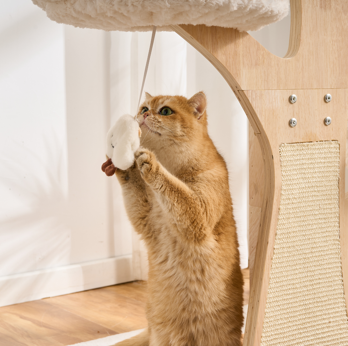 Flower Series Cat Tree – White Bloom (4 Platforms)