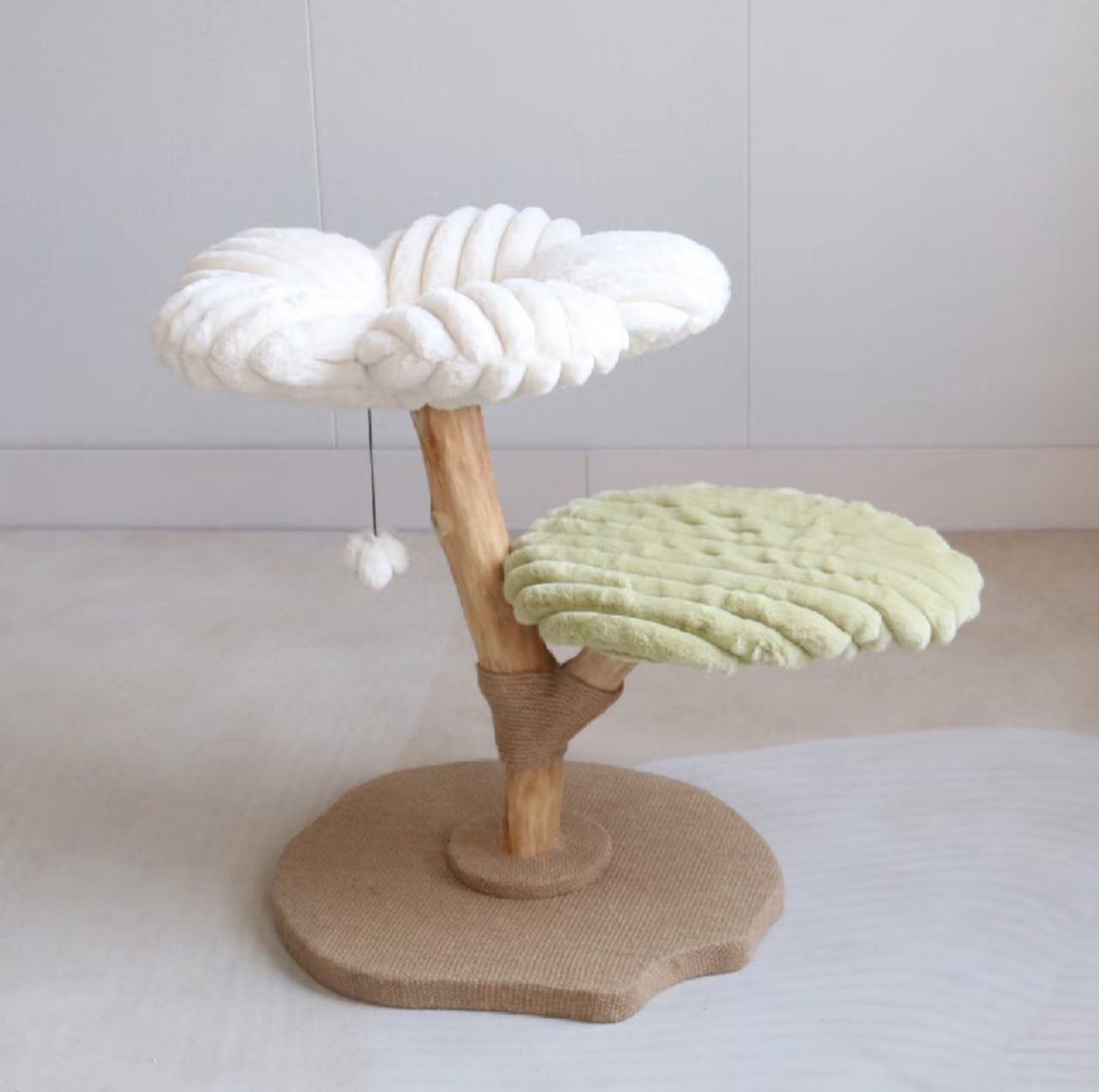 Cmisstree Flower-Inspired Wooden Cat Climbing Tree - Natural Fruitwood Comfort