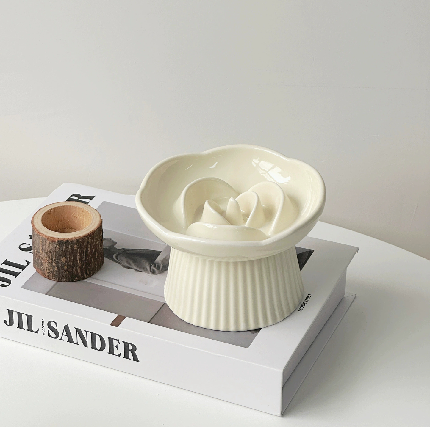 Rose-Styled Elevated Ceramic Pet Slow Feeder