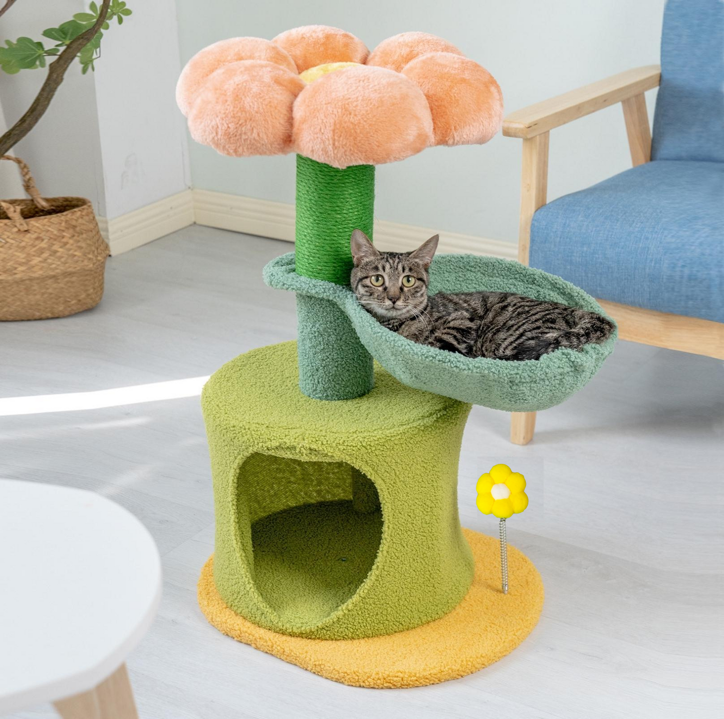 Flower-Styled Cat Tree with Soft Nest & Scratching Posts