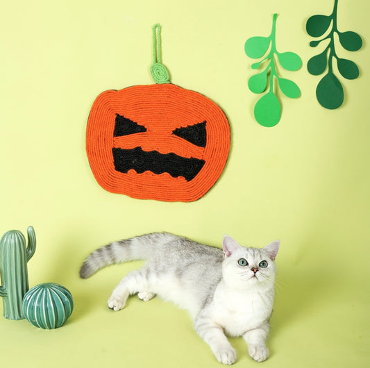 Halloween Pumpkin-Shaped Sisal Cat Scratcher