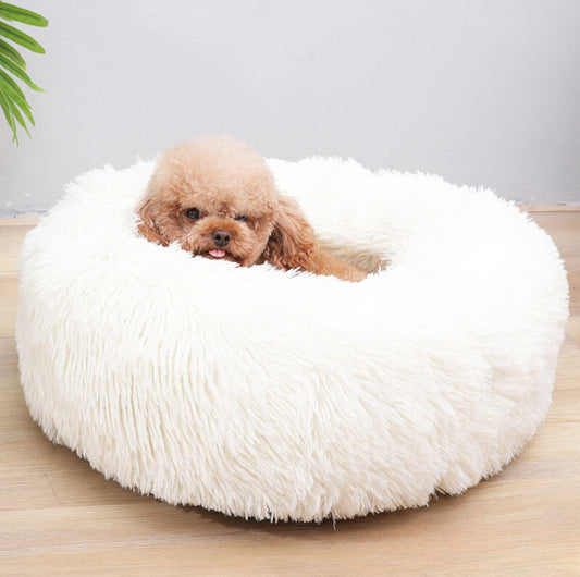 Cozy Plush Pet Bed - Warm and Durable Bedding for Cats and Dogs