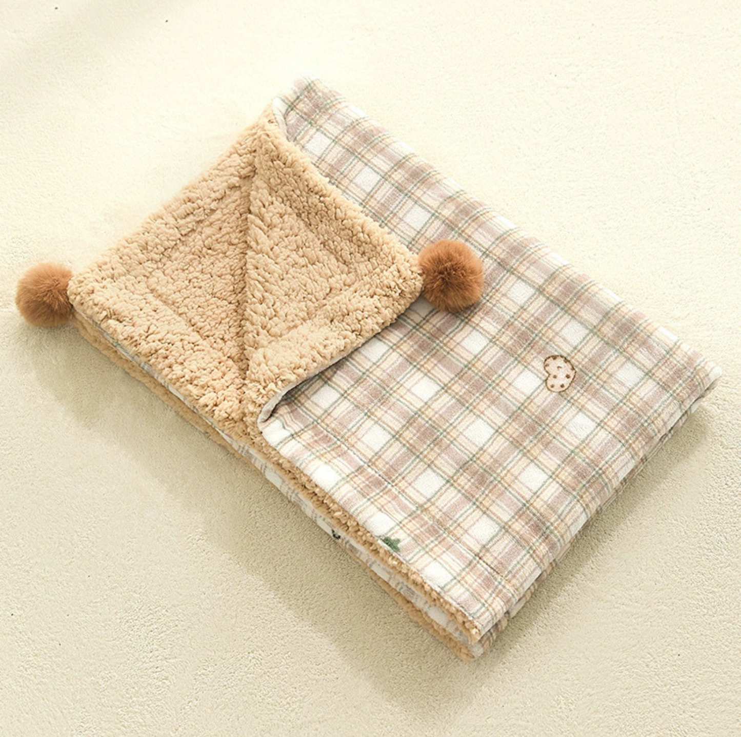 All-Season Double-Sided Pet Blanket