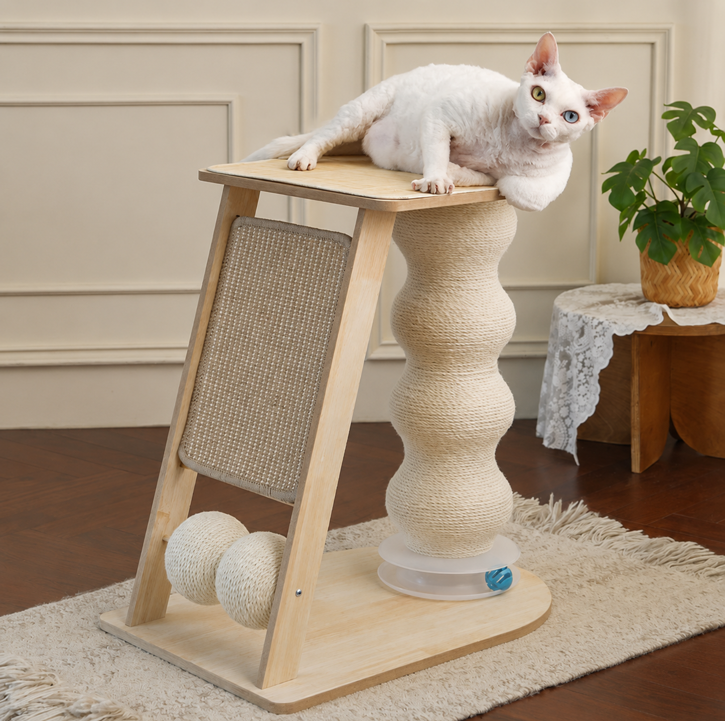 Sisal Ramp Cat Scratcher Tower with Lookout Platform