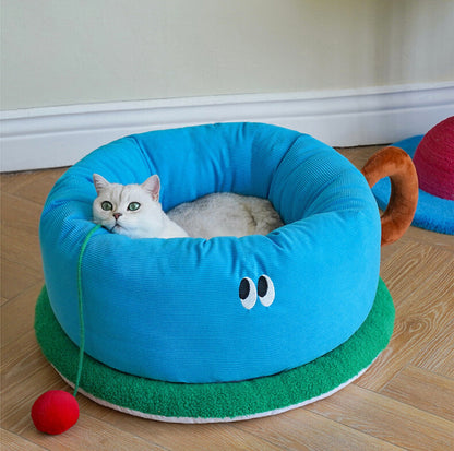 ZeZe Coffee Cup-Styled Deep Sleep Pet Bed