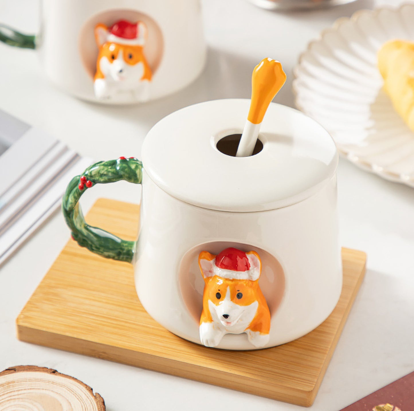 Christmas Corgi Styled Ceramic Mug with Lid and Spoon