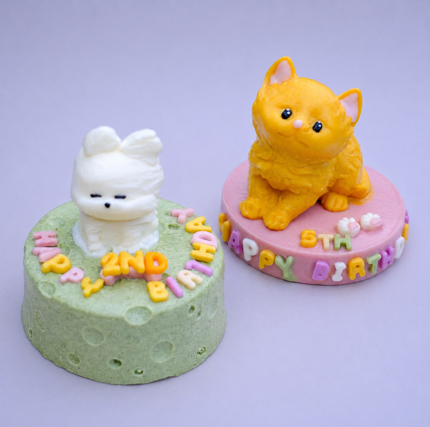 Le Petit Paws: Fluffy Breeze. Dog Birthday Cake - Black