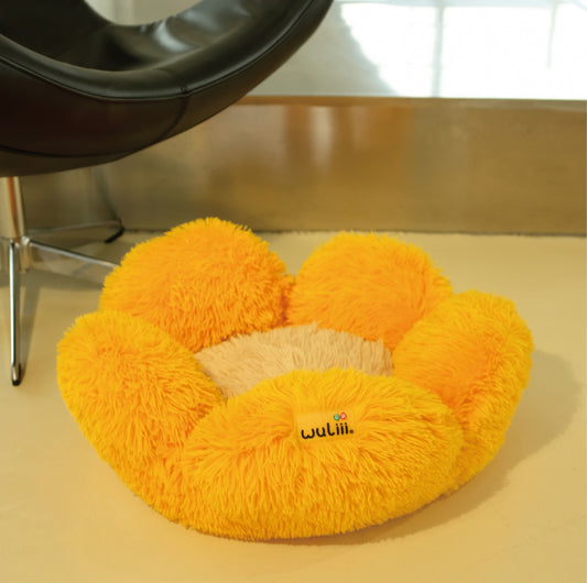 Wuliii Fluffy and Soft Flower Styled Pet Bed
