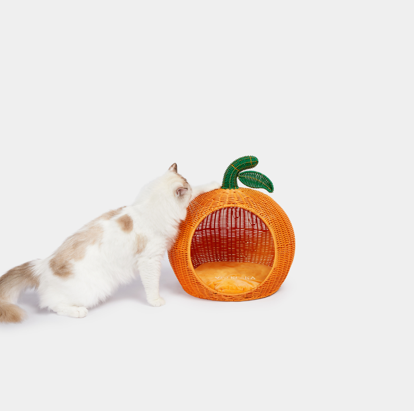 Vetreska Tangerine Rattan Pet Bed