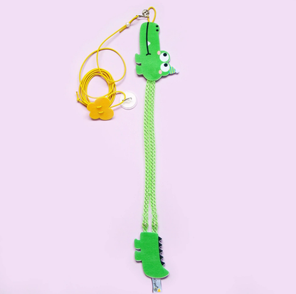 Crocodile & Giraffe Silvervine Hanging Cat Toy with Elastic Rope