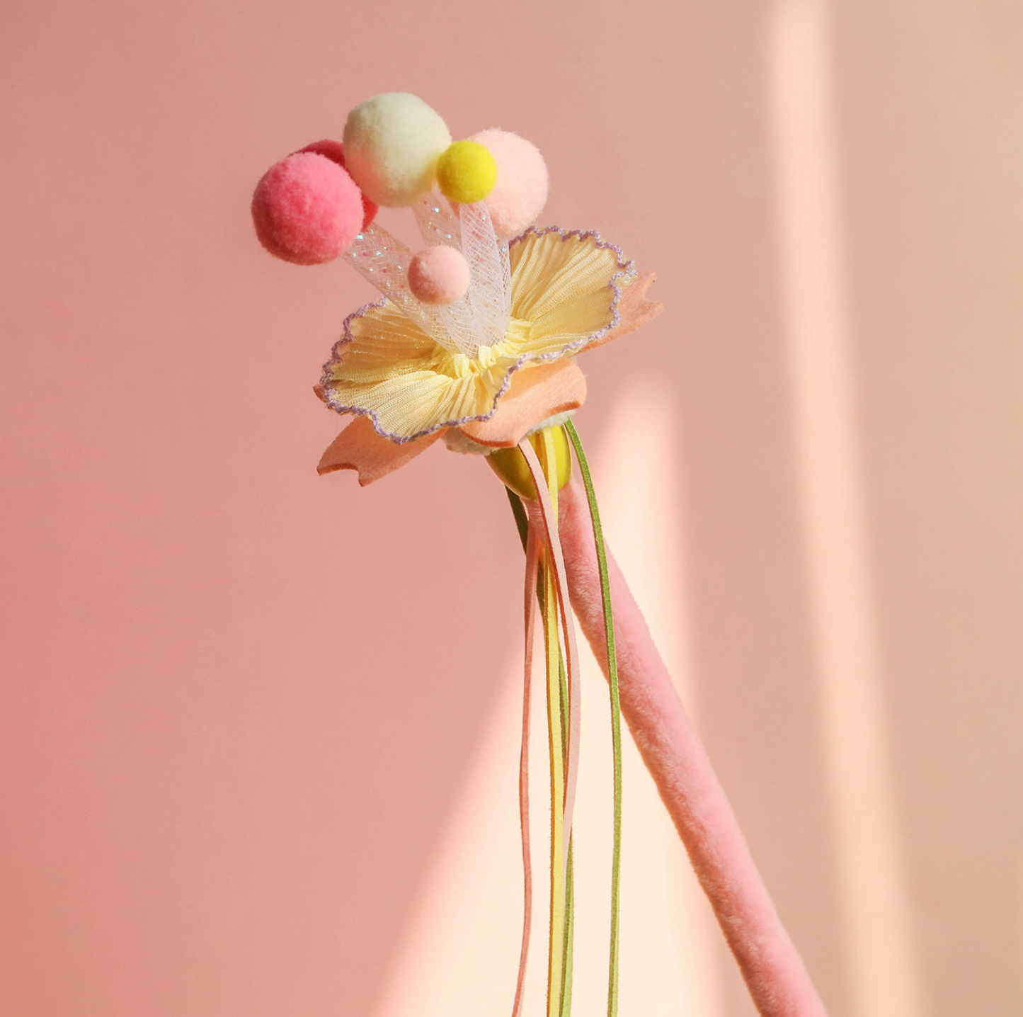 Rainbow Magic Flower Bouquet Cat Teaser Wand