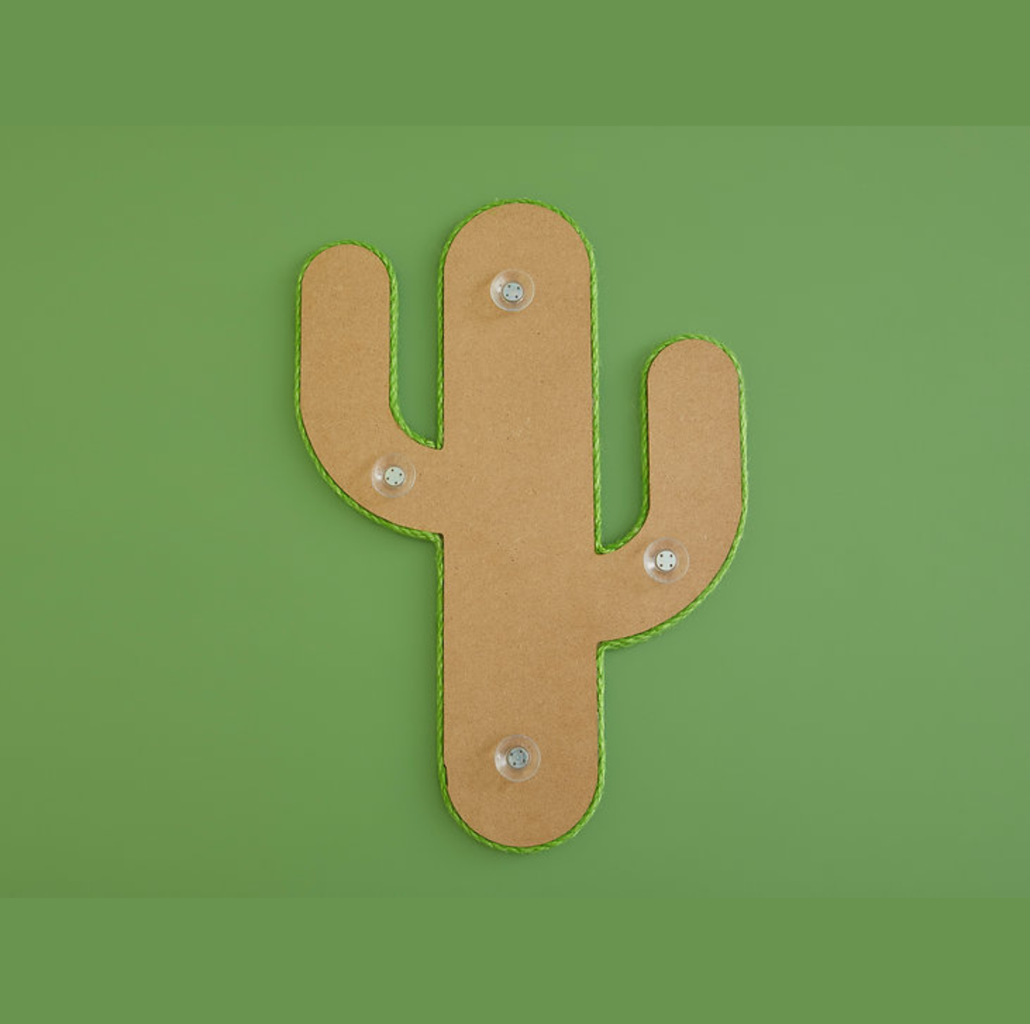 VETRESKA® Oasis Cactus Hand-Made Cat Scratching Pad – Wall-Mount with Suction Cup