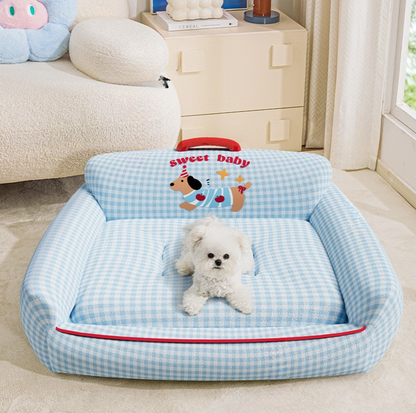 Gingham Sofa-Style Pet Bed – Soft, Supportive & All-Season Comfort