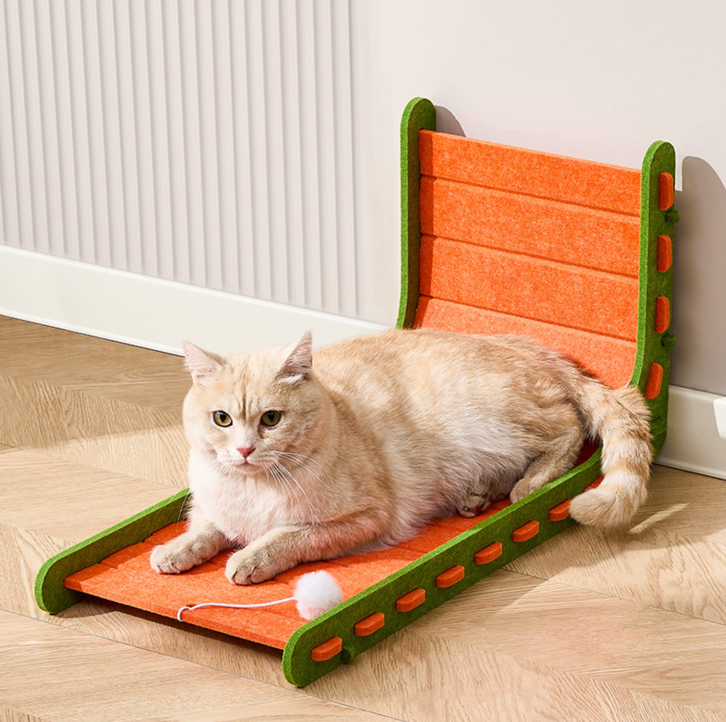 L-Shaped Felt Cat Scratcher with Dangling Ball Toy