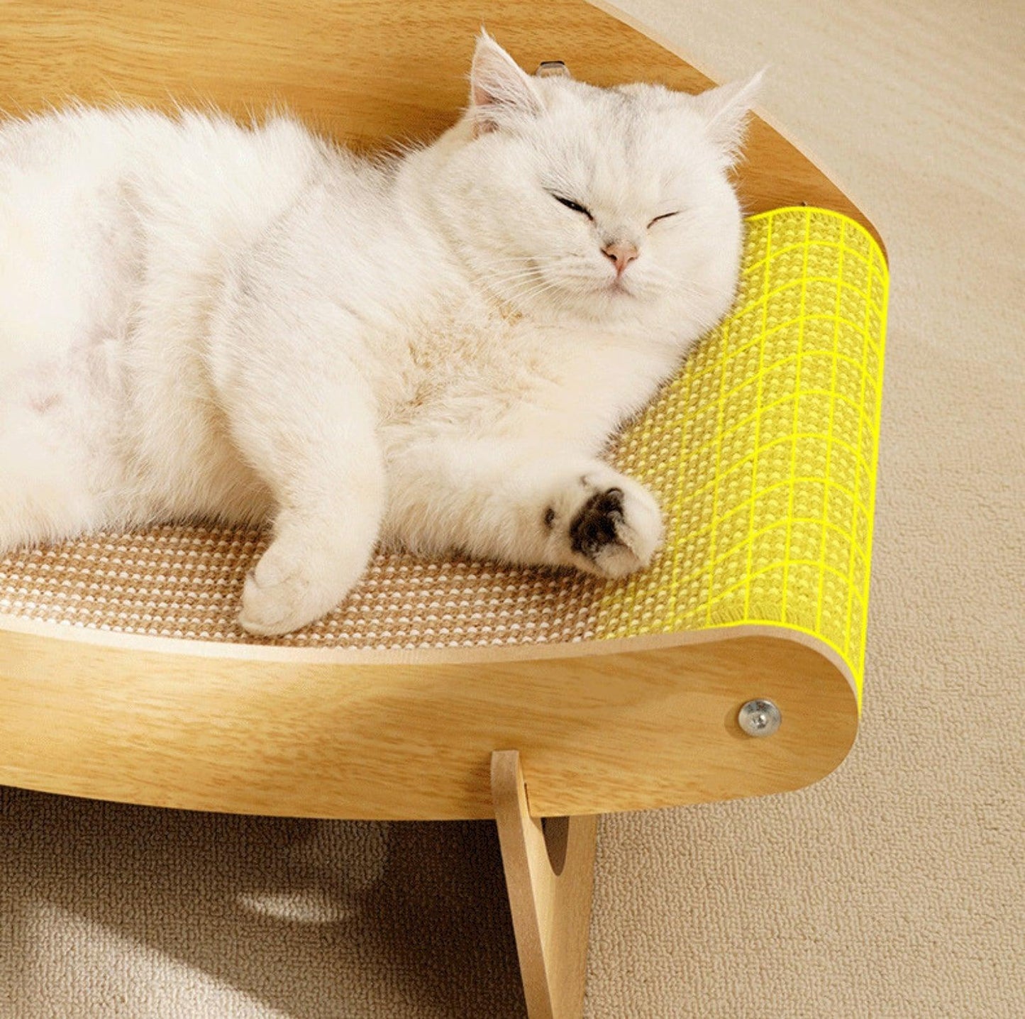 Multifunctional Crab Shaped Sisal Cat Scratcher Lounge