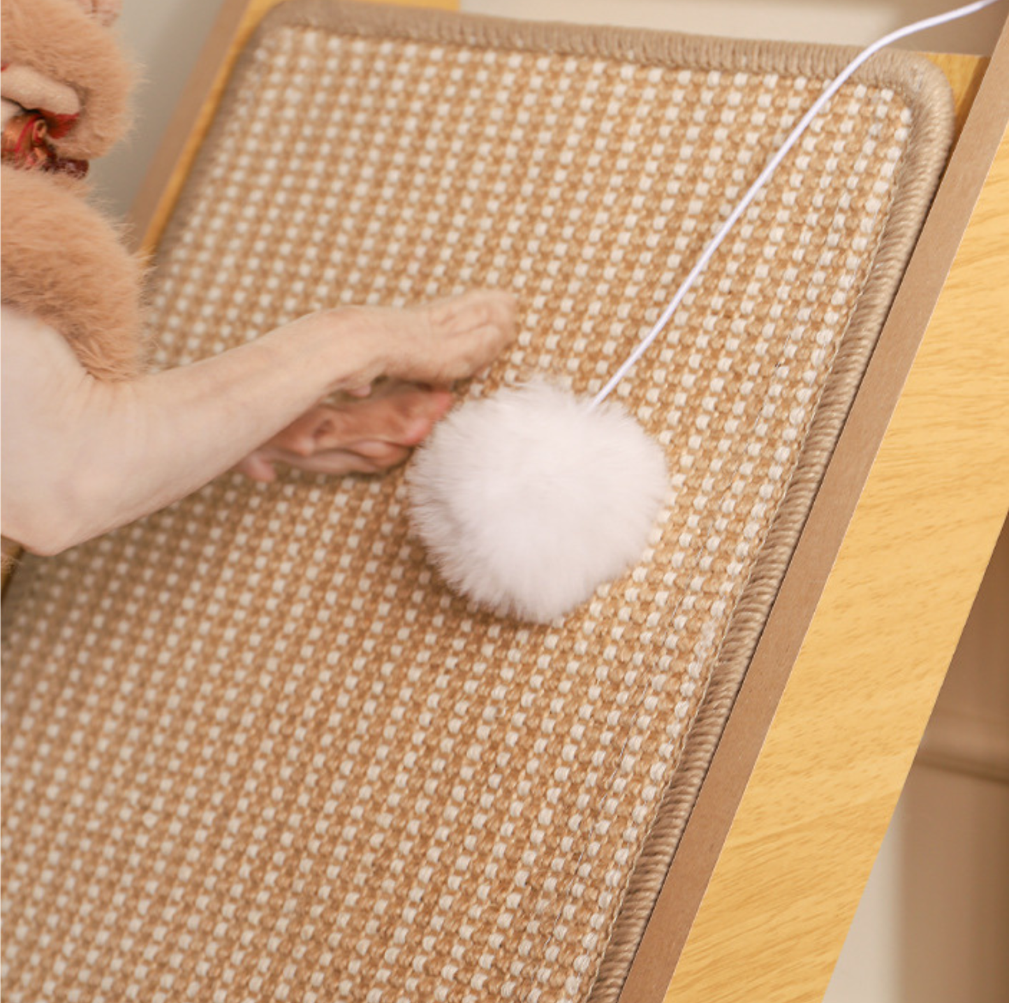 Triangle Sisal Cat Scratcher Stand with Play Ball
