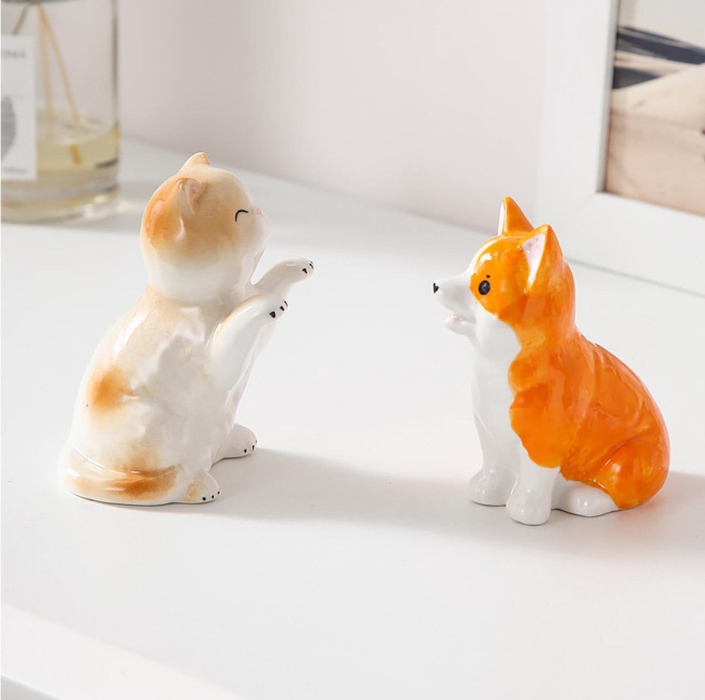 Ceramic Animal-Themed Home Decor Ornament - A Charming Homely Touch