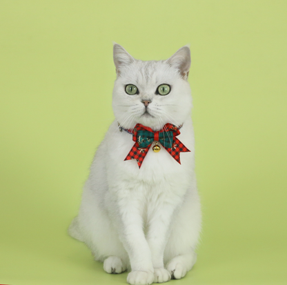 Christmas Bow Tie Pet Collar – Adjustable Festive Design