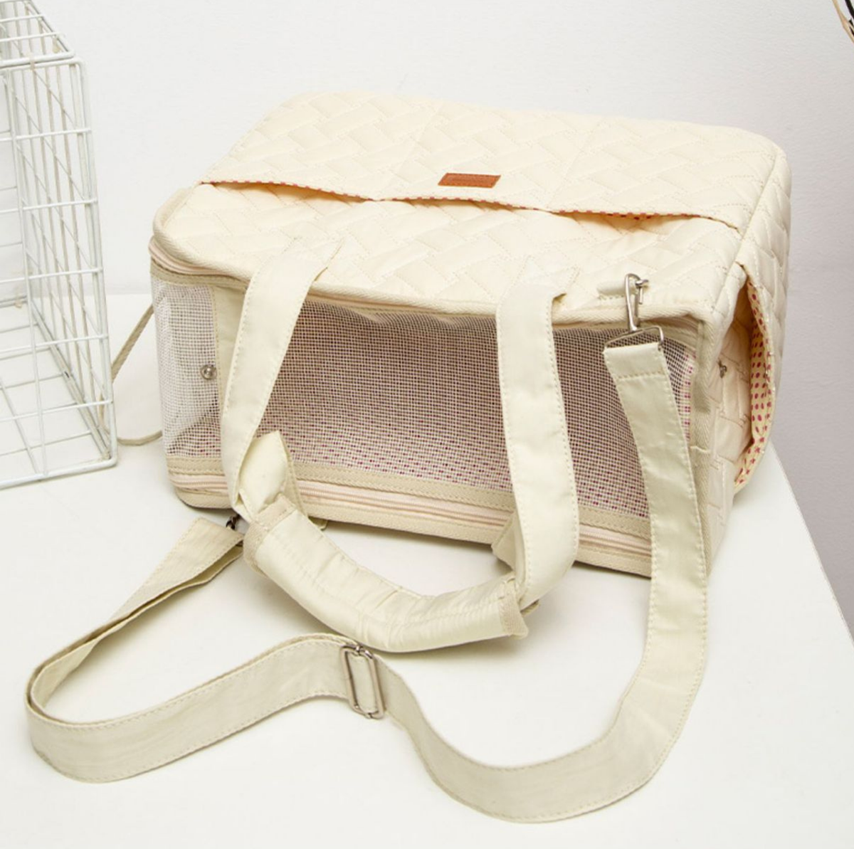 Quilted Side-Opening Pet Carrier Bag with Safety Tether