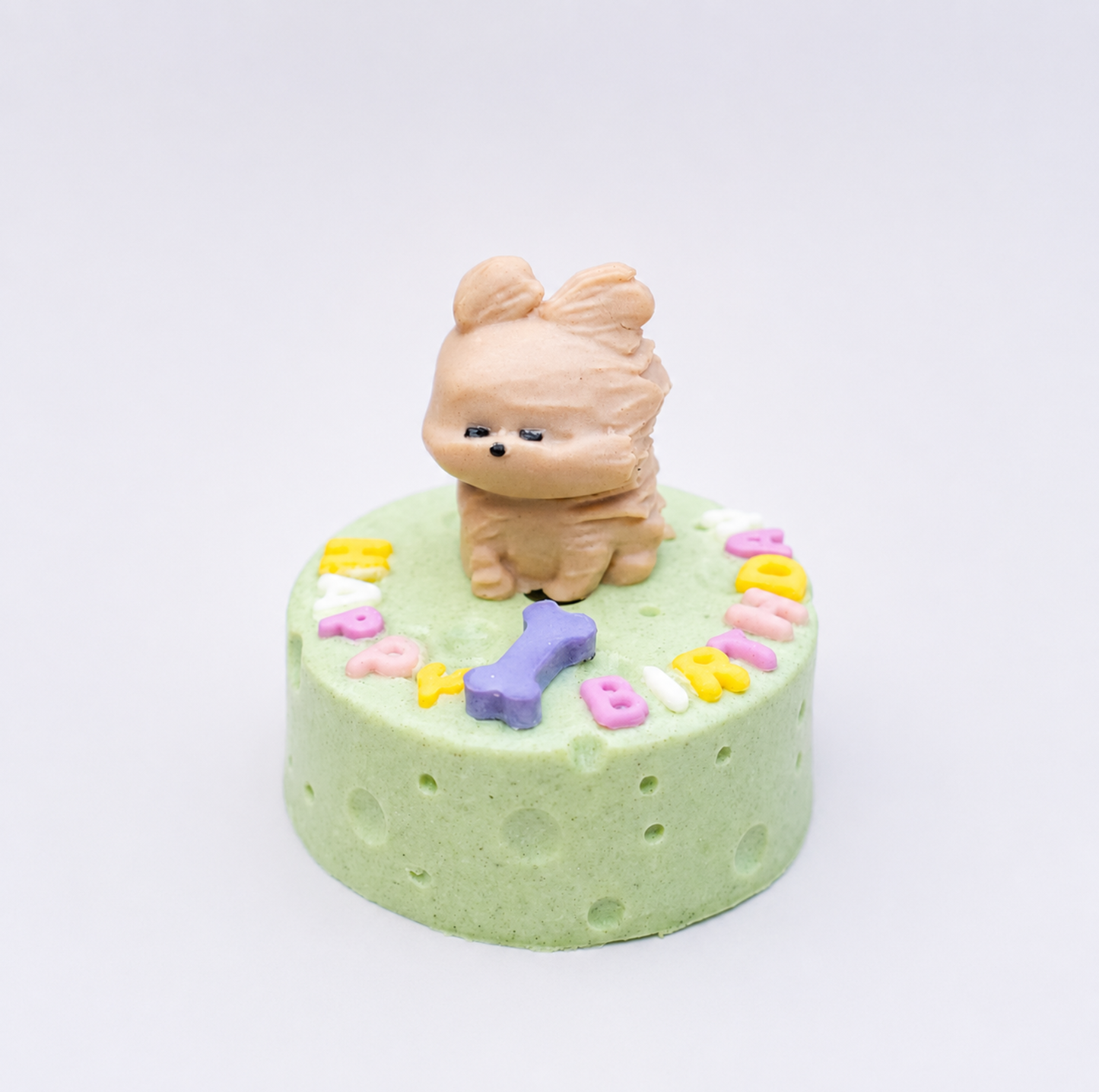 Le Petit Paws: Fluffy Breeze. Dog Birthday Cake - Brown