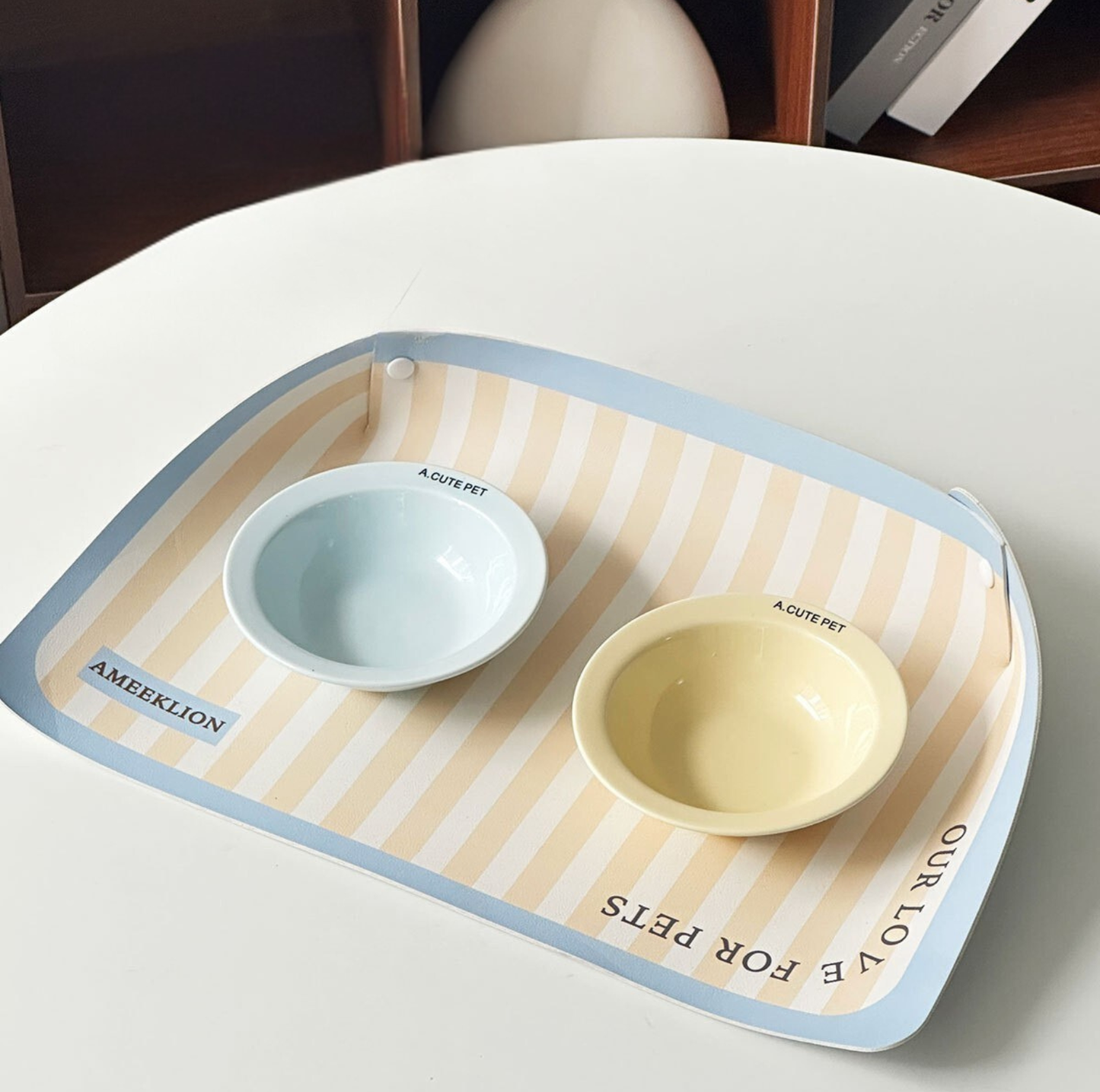 Strip Pattern Foldable PU Pet Feeding Mat