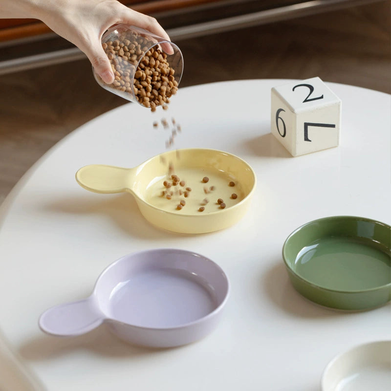 Pan-Style Ceramic Pet Feeding Bowl with Handle