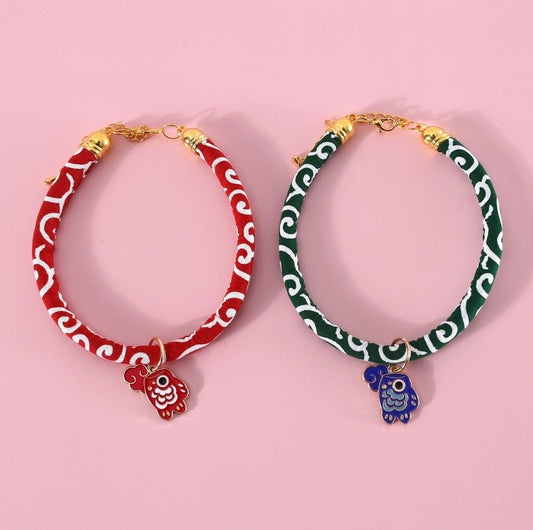 Charming Koi Fish Pendant Collar: Japanese-Styled Adjustable Pet Accessory - {{product.type}} - PawPawUp